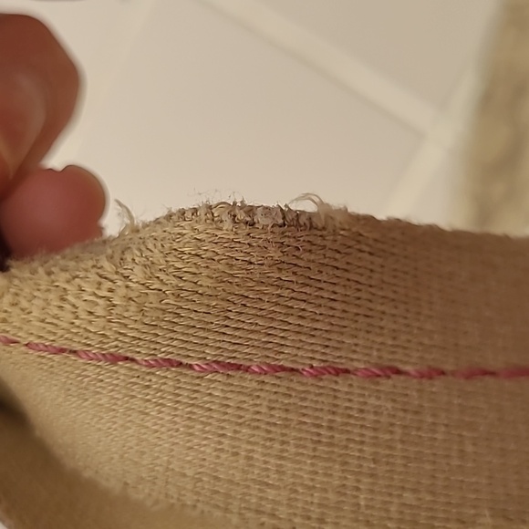 COACH Tote-Pre-loved. - Picture 16 of 16